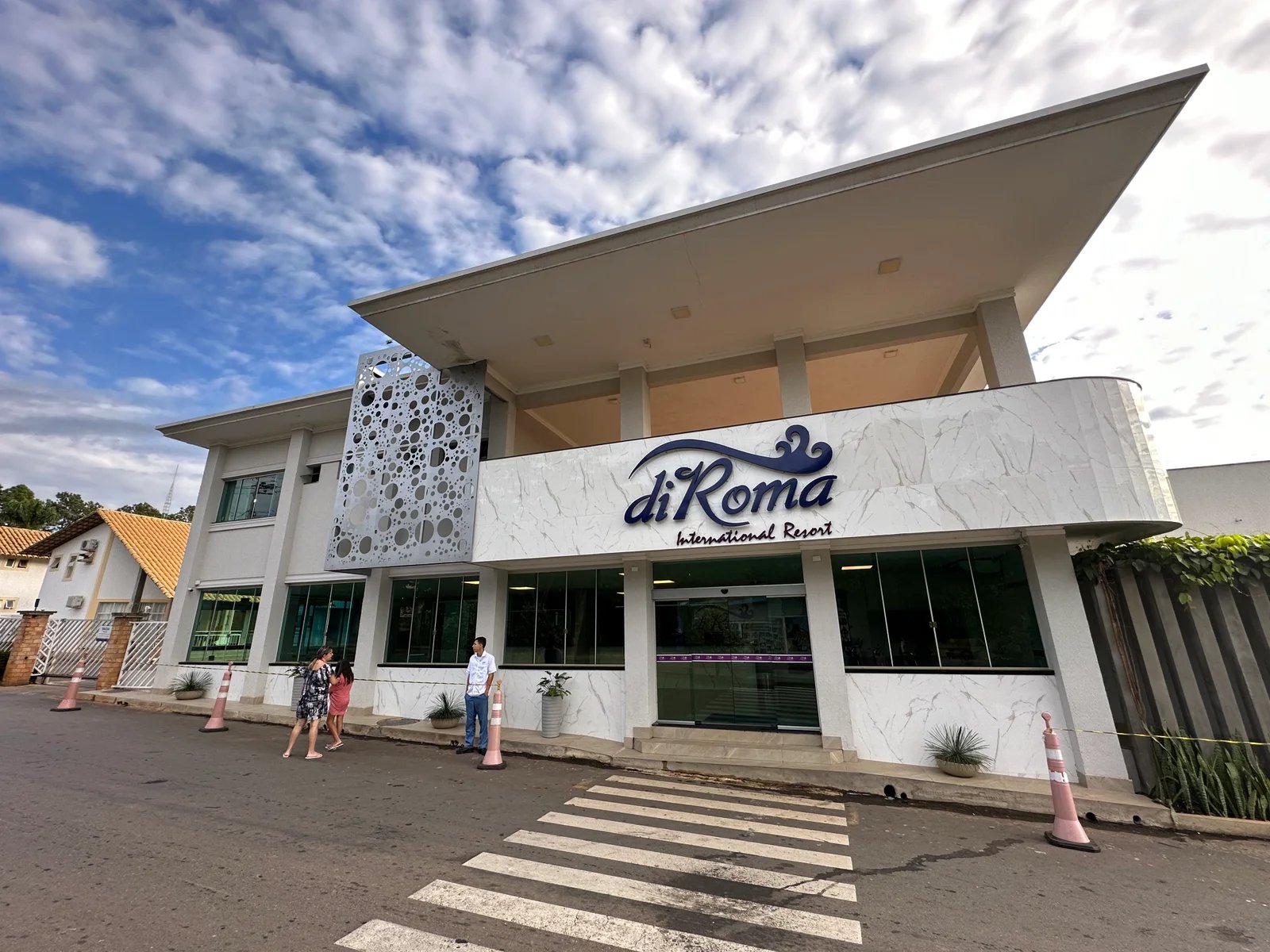 DIROMA RESORT em CALDAS NOVAS - GO – condomínio para aluguel por temporada